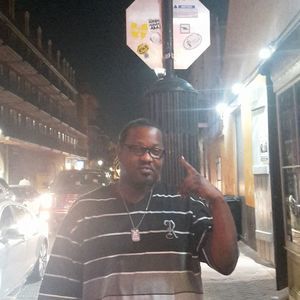 Meet your Posher, Buster